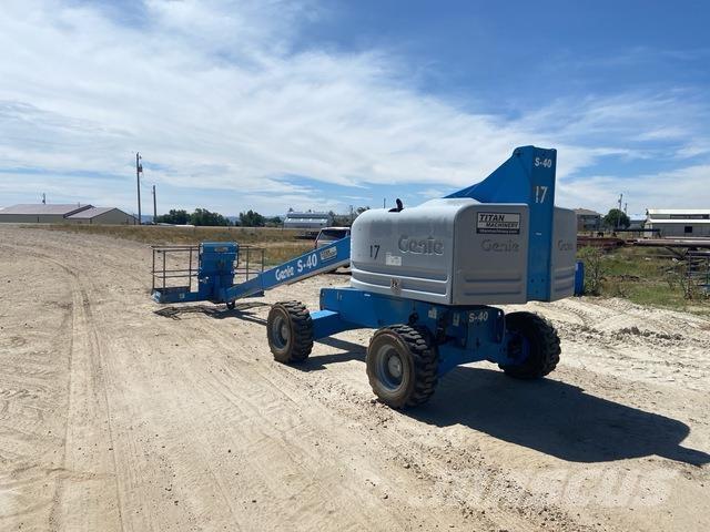 Genie S-40 Sonstige Baumaschinen