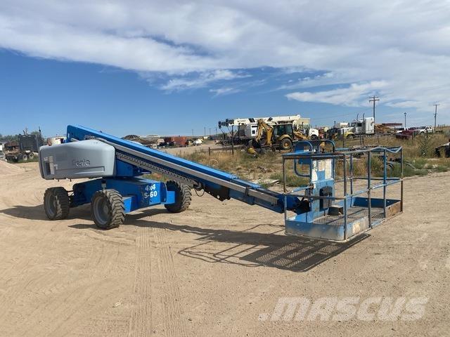 Genie S-60 Sonstige Baumaschinen