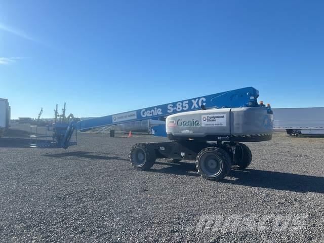 Genie S-85 XC Sonstige Baumaschinen
