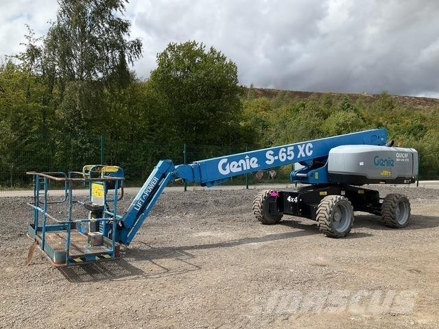 Genie S65XC Teleskopbühnen