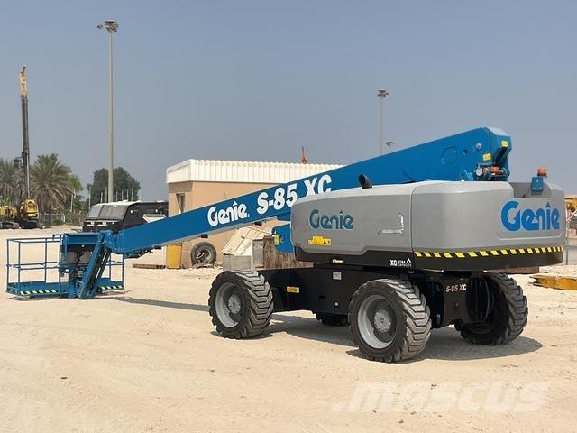 Genie S85 XC Teleskopbühnen
