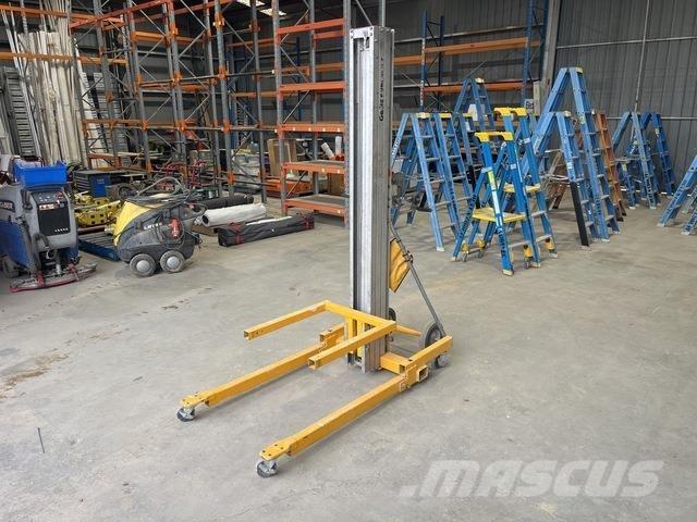 Genie SL-18 Sonstige Baumaschinen