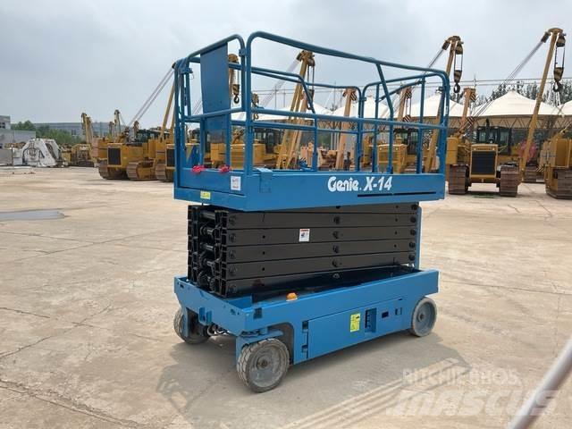 Genie X14 Scheren-Arbeitsbühnen