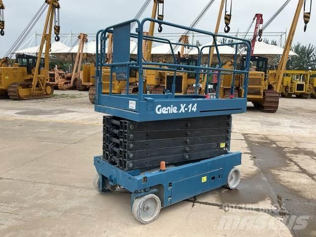 Genie X14 Scheren-Arbeitsbühnen