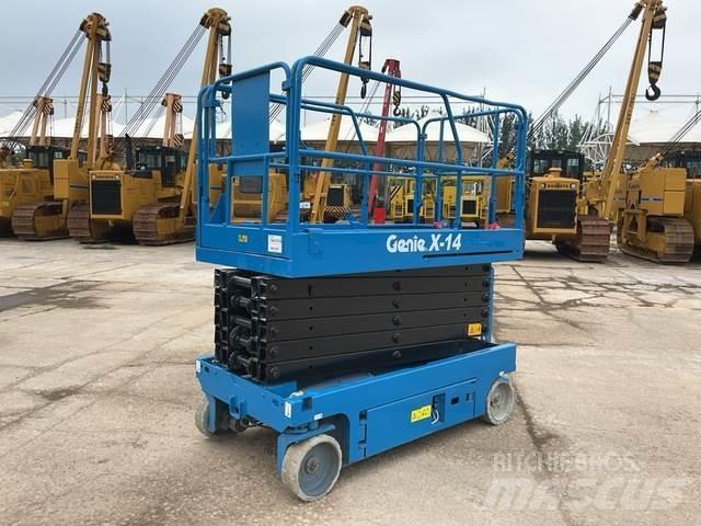 Genie X14 Scheren-Arbeitsbühnen