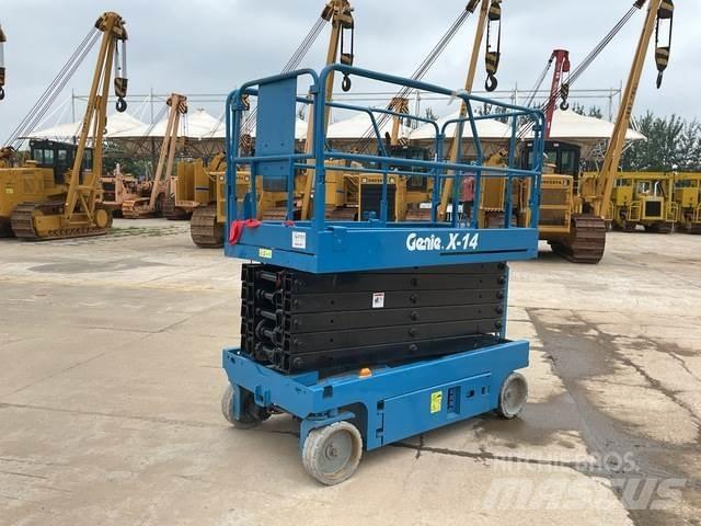 Genie X14 Scheren-Arbeitsbühnen