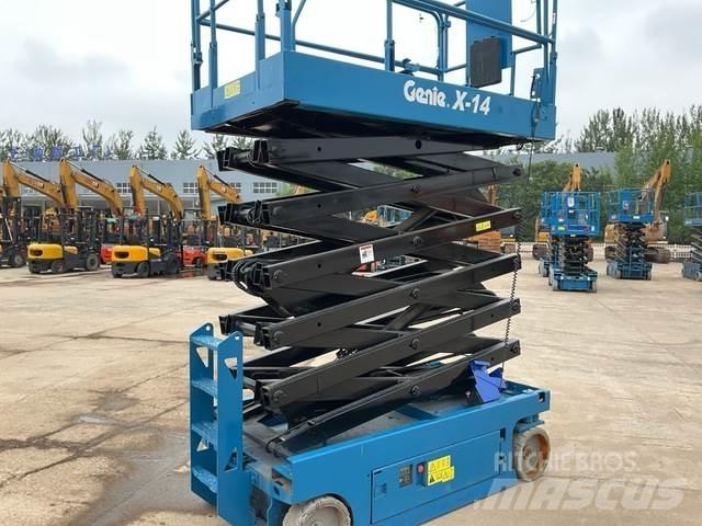 Genie X14 Scheren-Arbeitsbühnen