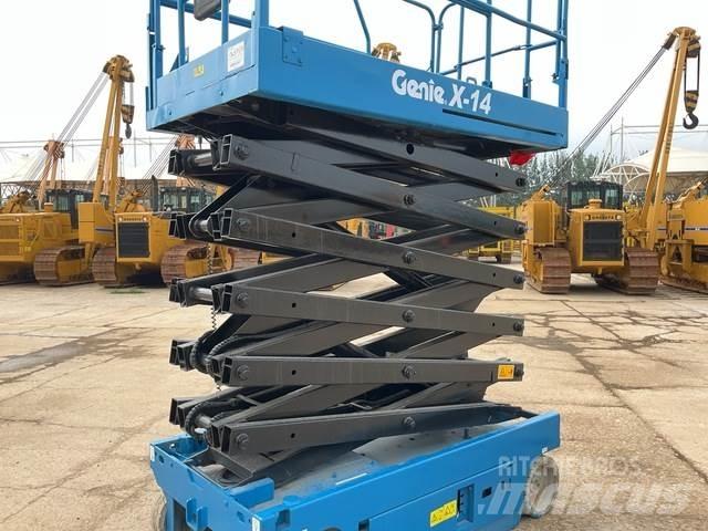 Genie X14 Scheren-Arbeitsbühnen