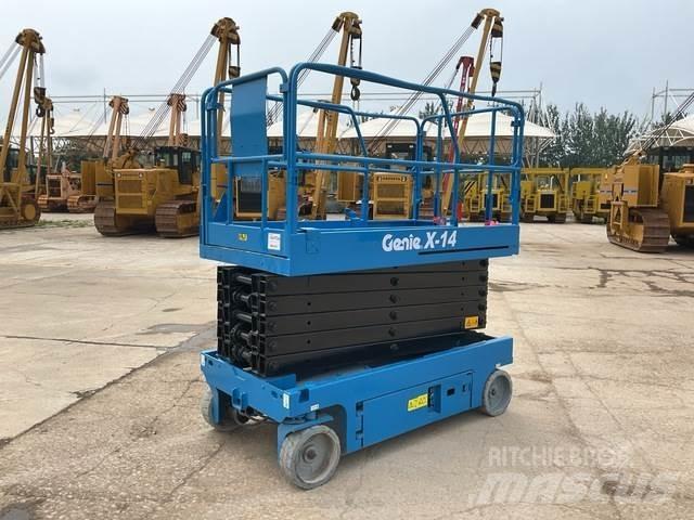 Genie X14 Scheren-Arbeitsbühnen
