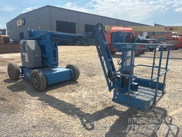 Genie Z-34/22 Gelenkteleskoparbeitsbühnen