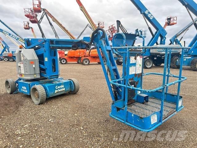 Genie Z34/22N Gelenkteleskoparbeitsbühnen