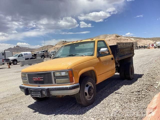 GMC C3500 Kipper
