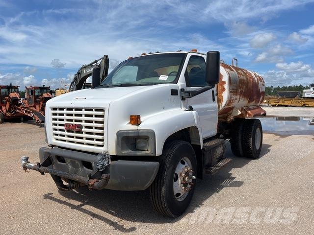 GMC C7500 Wassertanker