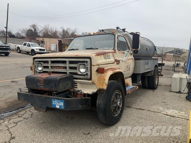 GMC C8500 Andere Fahrzeuge