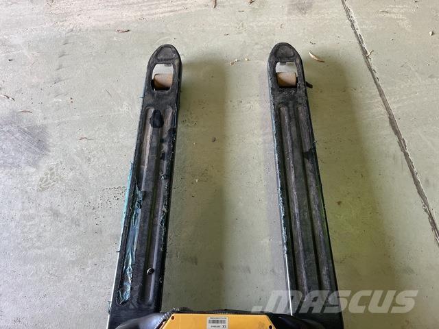 Heli CBD15J Palettierer