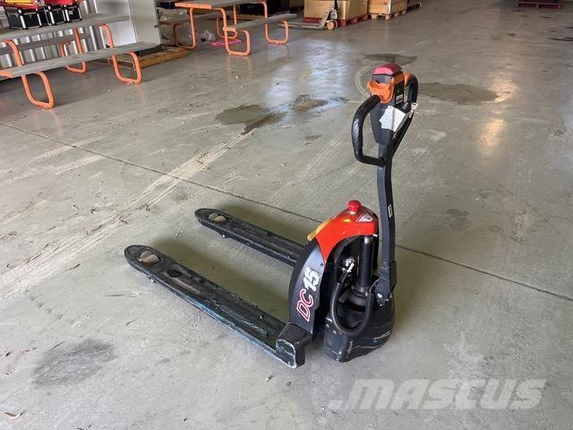 Heli CBD15J Palettierer