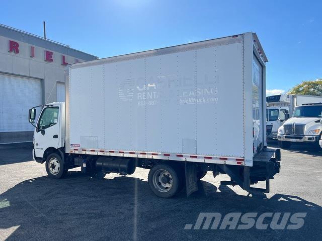 Hino 195 Kofferaufbau