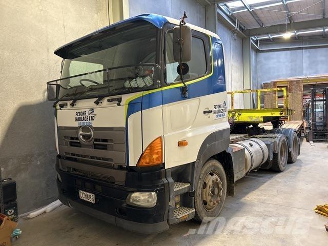 Hino 1ELPG-WPN Sattelzugmaschinen