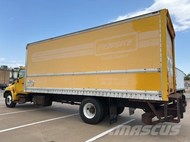 Hino 268 Kofferaufbau