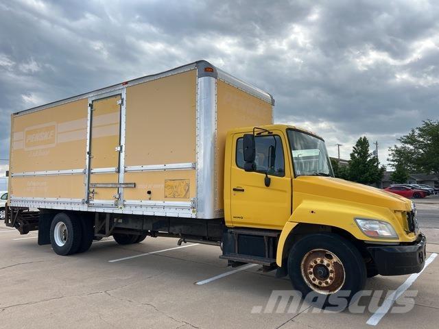 Hino 268 Kofferaufbau