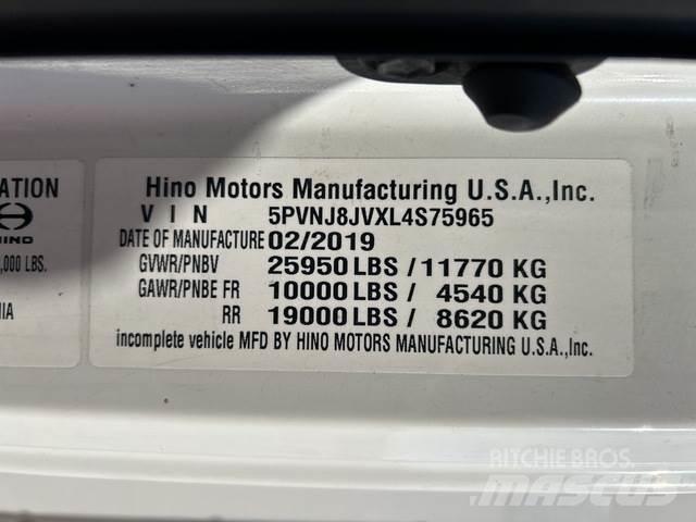 Hino 268 Kofferaufbau