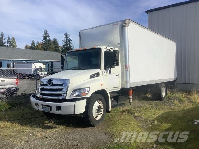 Hino 268 Kofferaufbau