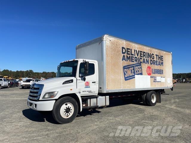 Hino 268 Pritsche & Plane