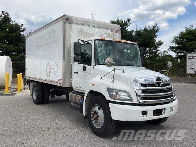 Hino 338 Kofferaufbau