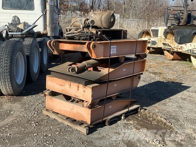  Hydraulic Ramp Sonstige Baumaschinen