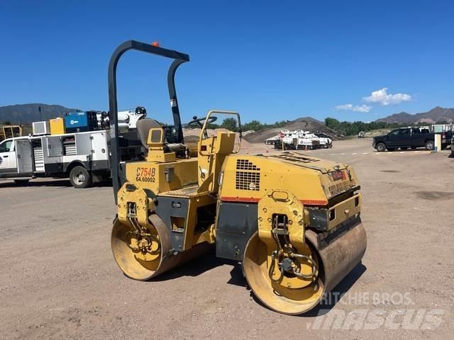 Hypac C754B Tandemwalzen