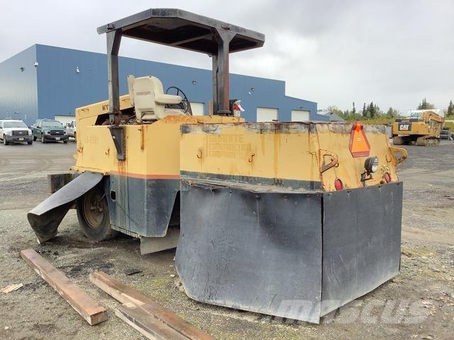Hyster  Gummiradwalzen