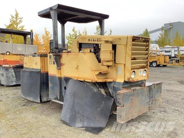 Hyster  Gummiradwalzen