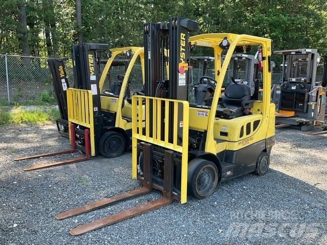 Hyster S60FT Sonstige Baumaschinen