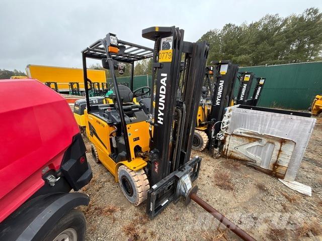 Hyundai 25B-9U Elektrostapler