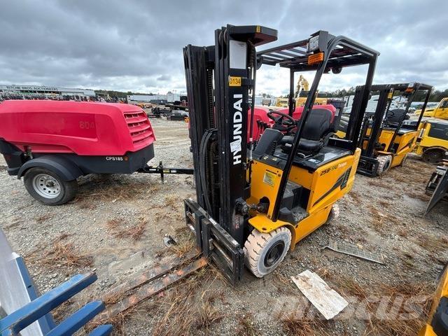 Hyundai 25B-9U Elektrostapler