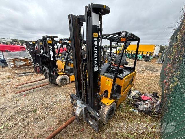 Hyundai 25B-9U Elektrostapler