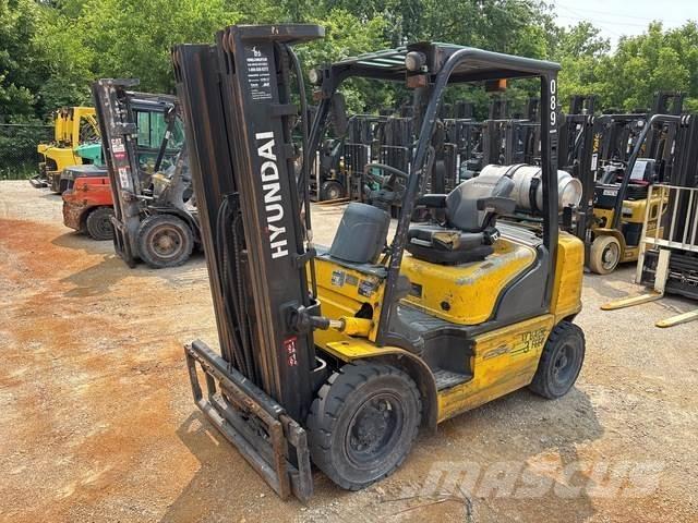Hyundai 25L-7A Sonstige Baumaschinen