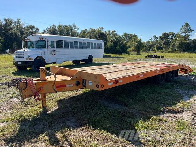 Interstate  Autotransportanhänger