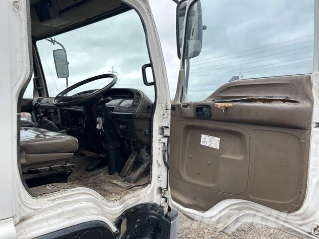 Isuzu Forward Wassertanker