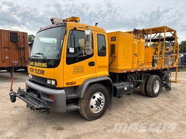 Isuzu FTR Kommunal-Sonderfahrzeuge