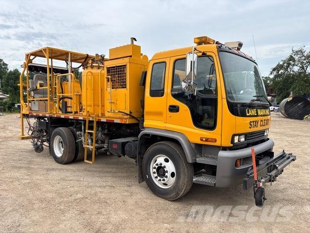Isuzu FTR Kommunal-Sonderfahrzeuge