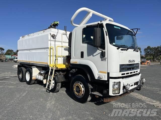 Isuzu FVH2000 Wassertanker