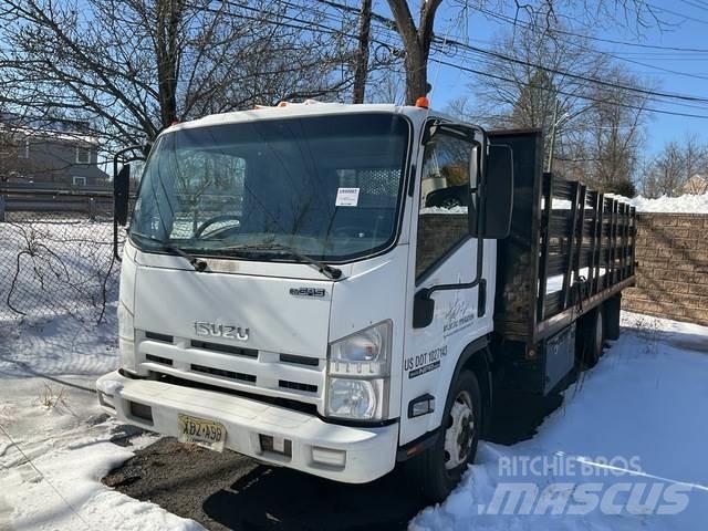 Isuzu NPR Pritschenwagen/Pritschenwagen mit Seitenklappe
