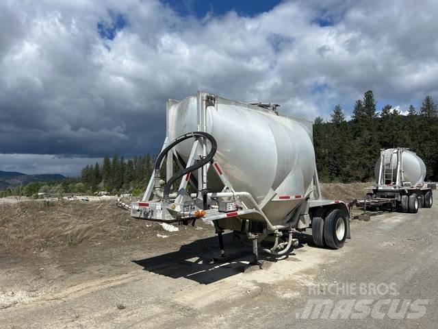  J & L 1300/SPR Andere Anhänger