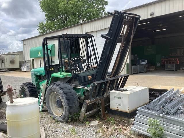JCB 930 Geländestapler
