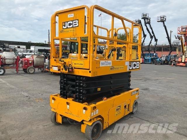 JCB S3246E Scheren-Arbeitsbühnen