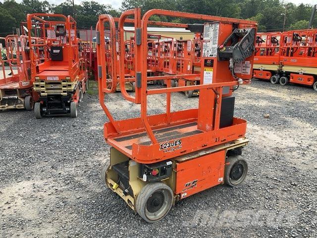 JLG 1230ES Personenaufzüge