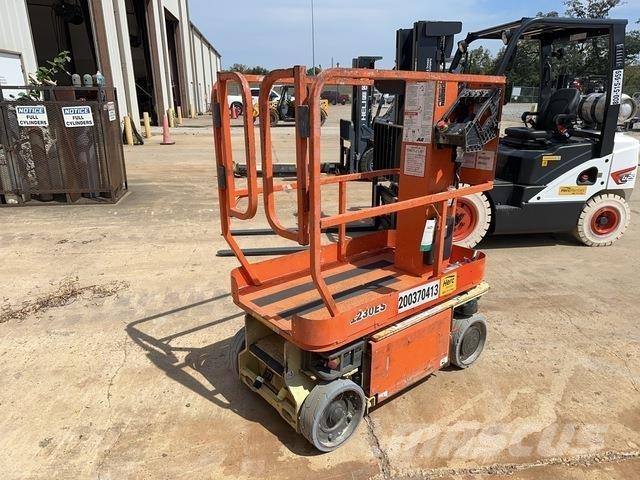JLG 1230ES Personenaufzüge