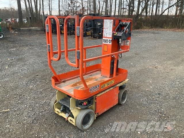 JLG 1230ES Personenaufzüge