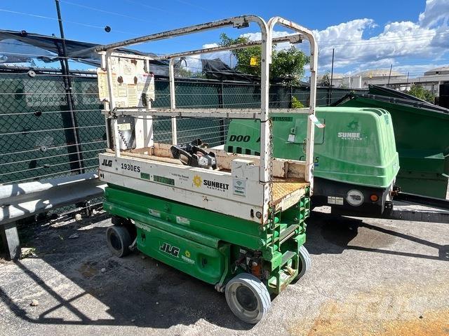 JLG 1930ES Scheren-Arbeitsbühnen